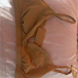 SKIMS Fits Everybody CrossOver Bralette